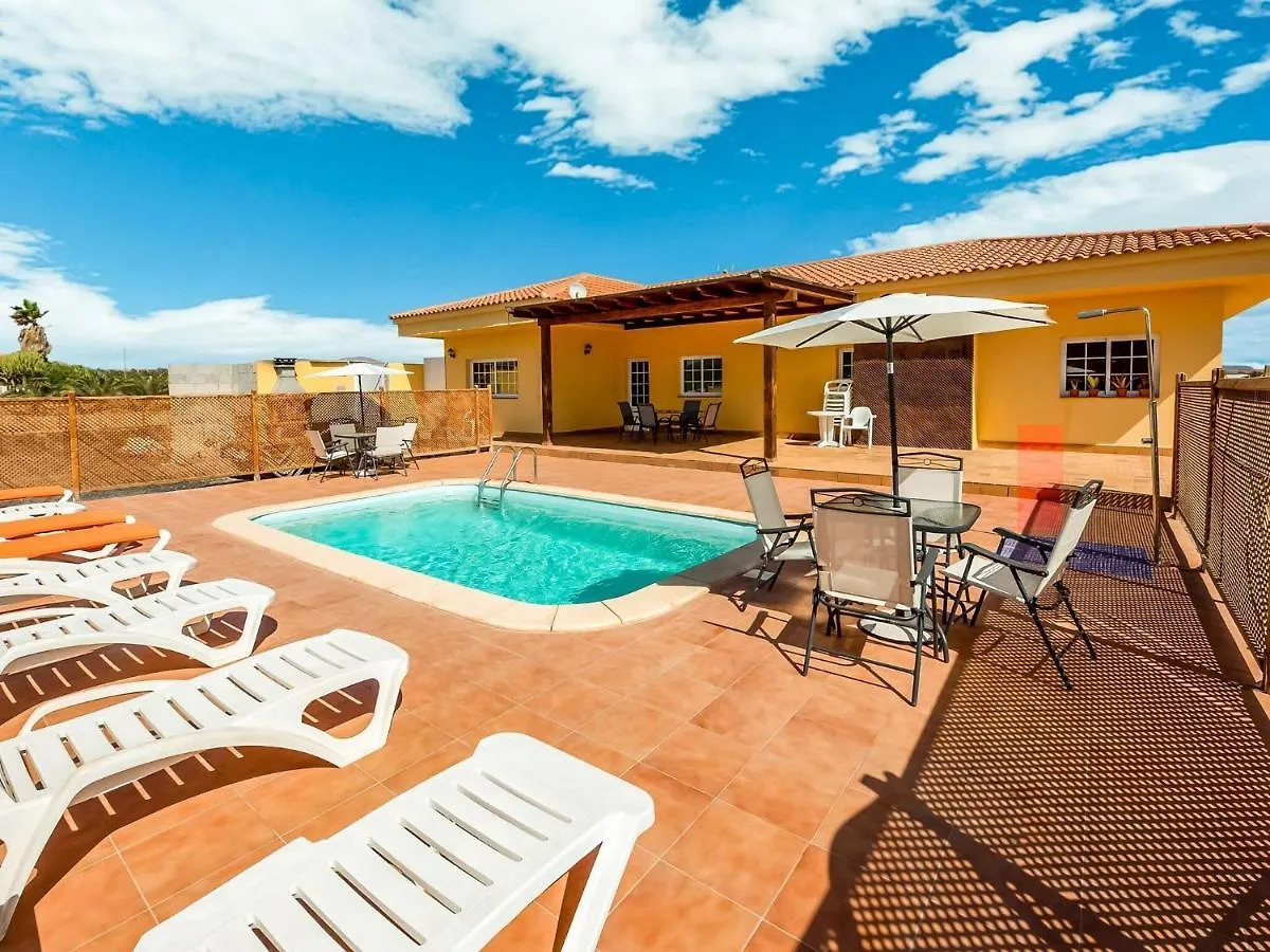 Belvilla By Oyo Chalet En Tuineje Para 6 Personas 0*,  Spain