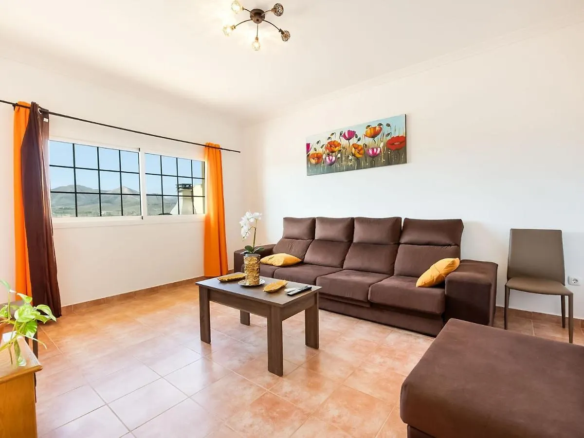 Belvilla By Oyo Chalet En Tuineje Para 6 Personas 0*,  España